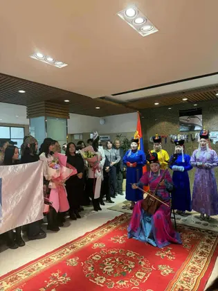 “MISS FRIENDSHIP INTERNATIONAL 2025” ТЭМЦЭЭНИЙ ТЭРГҮҮН МИСС О.ХАЛИУНЫГ “СИТИ” ИХ СУРГУУЛЬ УГТАН АВЛАА