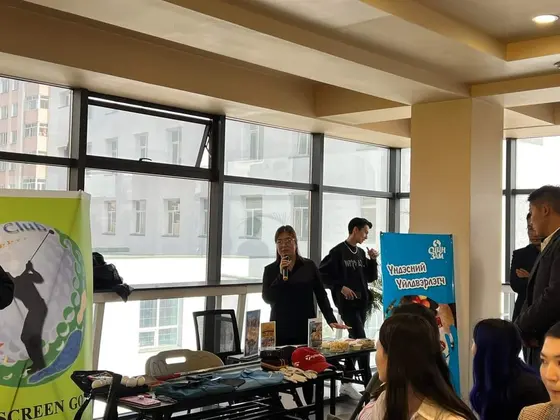 “СИТИ” Их сургуулийн Бизнесийн сургуулийн “Мэргэжил сурталчлах өдөрлөг” болж байна