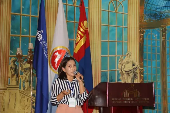 “СИТИ” Их сургуулийн багш нар “Дорнод аймгийн нийгэм, эдийн засгийн хөгжлийн тулгамдсан асуудал, шийдэл” олон улсын эрдэм шинжилгээний хуралд оролцлоо