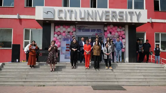 “СИТИ” Их сургуулийн оюутнууд “Хэлний баяр-2022” өдөрлөгийг зохион байгууллаа