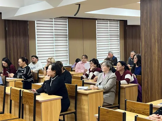“СИТИ” Их сургуулийн Гоо сайхны ухааны сургууль, Захиргаа, хүний нөөцийн газар хамтран “Ажлын байранд анхны тусламж үзүүлэх” сэдэвт сургалтыг зохион байгууллаа