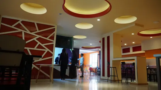"Student Cafeteria" ашиглалтад орлоо